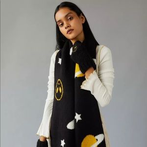 URBAN OUTFITTERS Emy Icon Scene Scarf Alien Space NEW